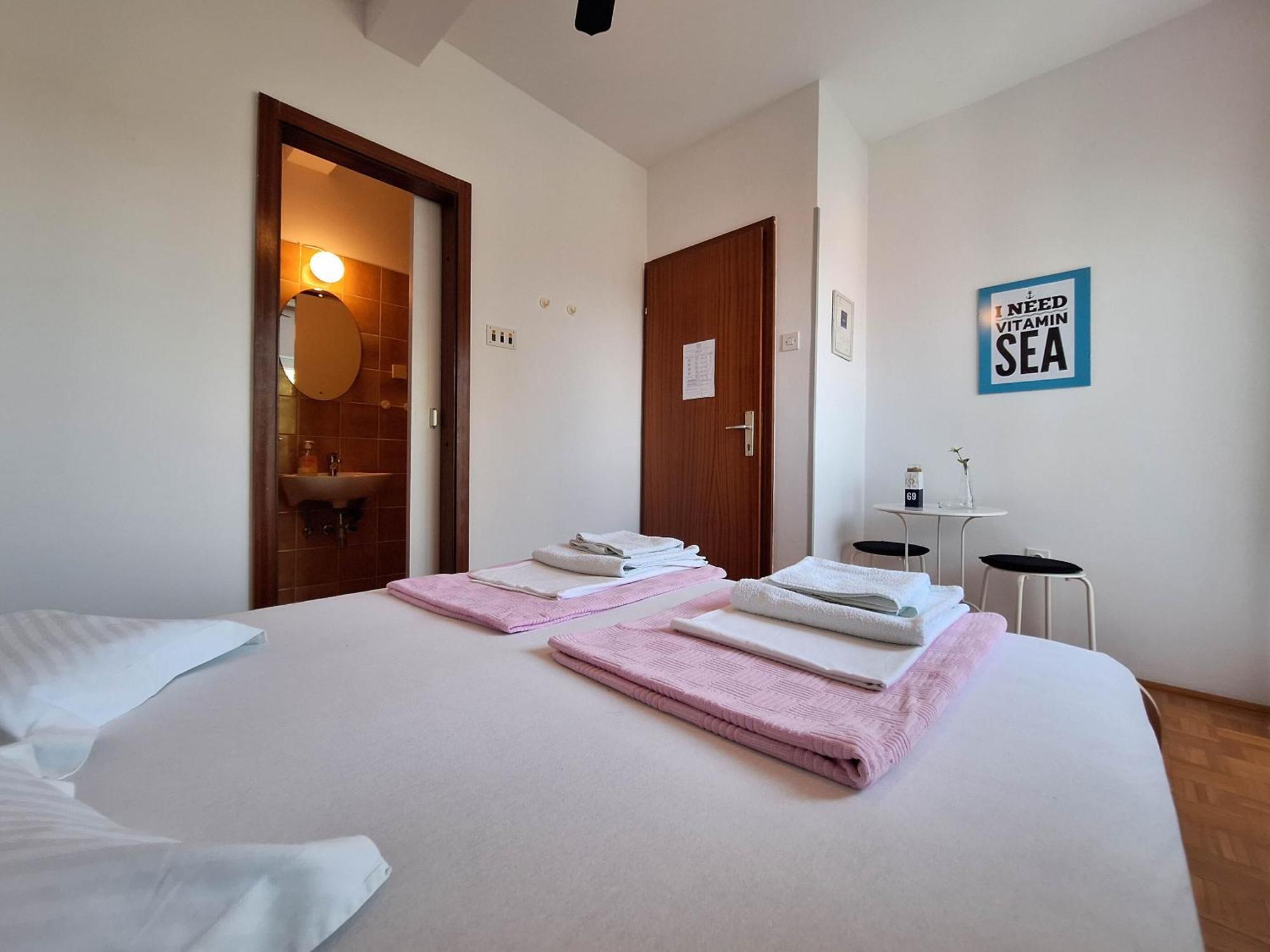 Rooms Sofija Selce Exterior photo
