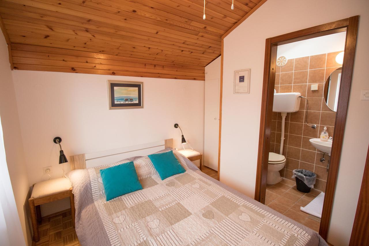 Rooms Sofija Selce Exterior photo